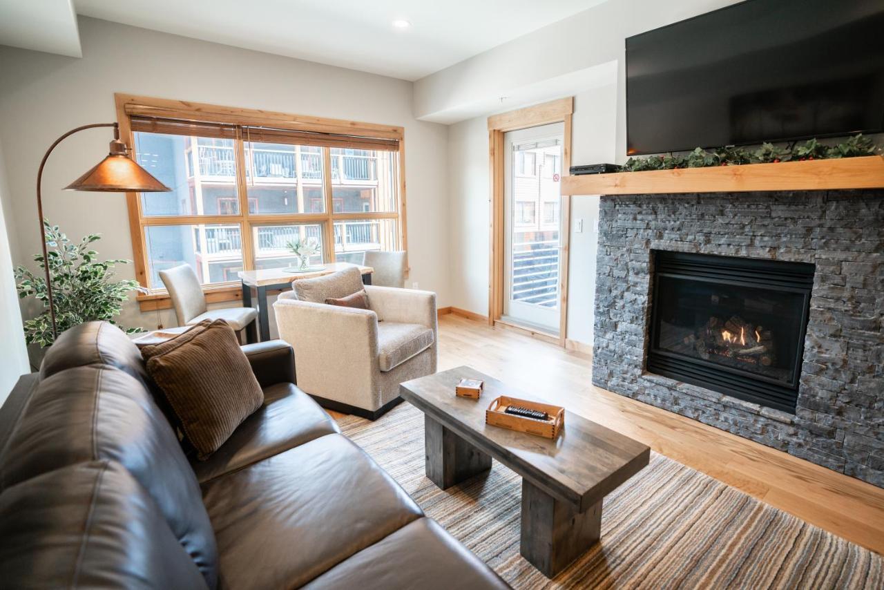 Spring Creek Luxury King One Bedroom At White Spruce Lodge Canmore Dış mekan fotoğraf