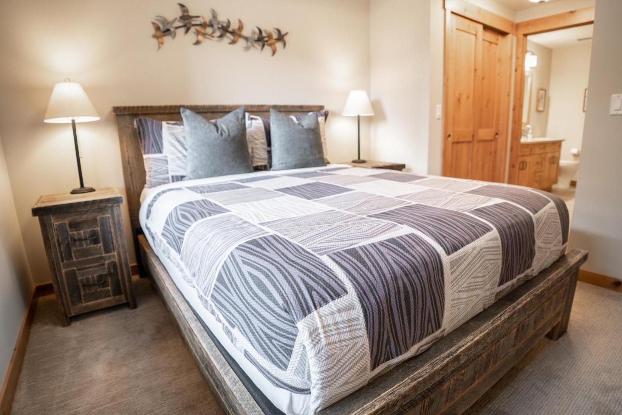 Spring Creek Luxury King One Bedroom At White Spruce Lodge Canmore Dış mekan fotoğraf