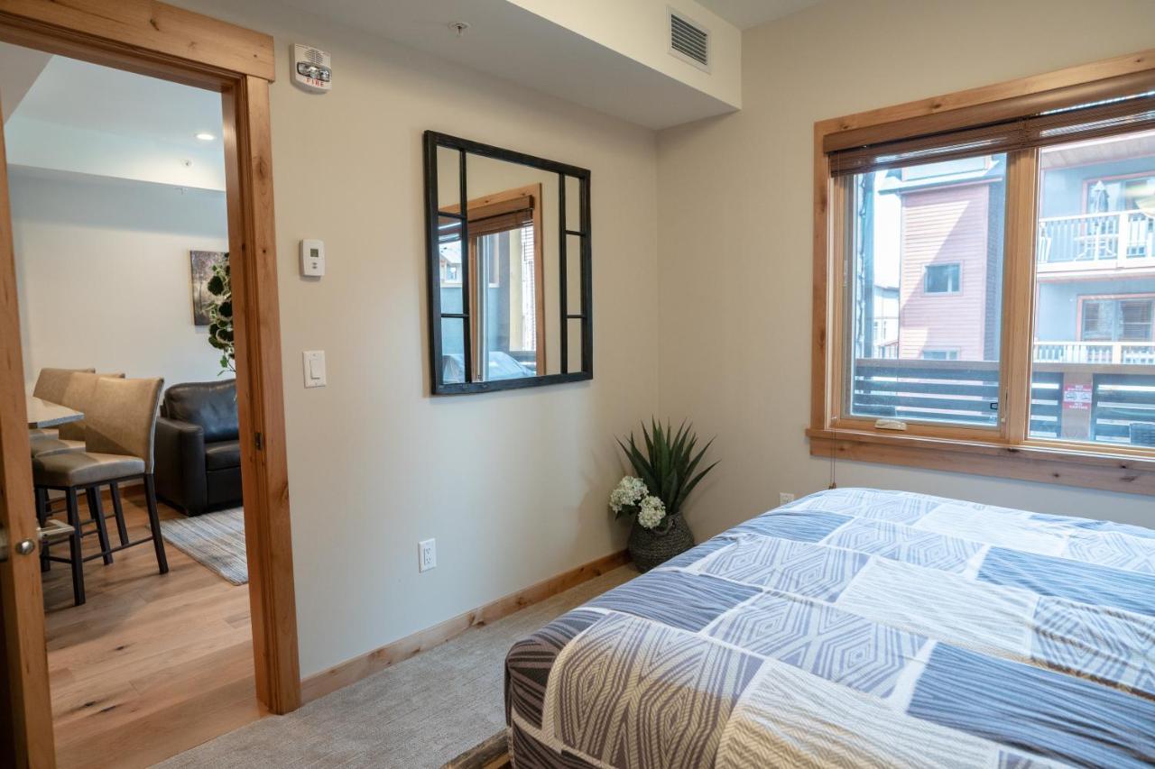 Spring Creek Luxury King One Bedroom At White Spruce Lodge Canmore Dış mekan fotoğraf